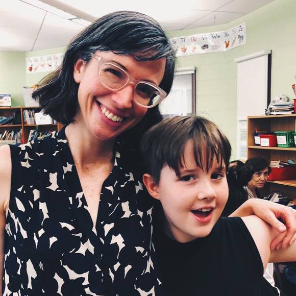 Meet your Posher, Lisa - Picture 1 of 1